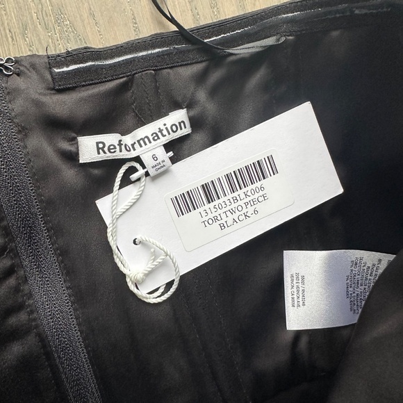 Reformation Tori Formal Strapless Pleated Two Piece Skirt Set Black - Size 6 - Picture 14 of 14